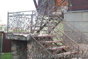 kovanye_lestnicy_march